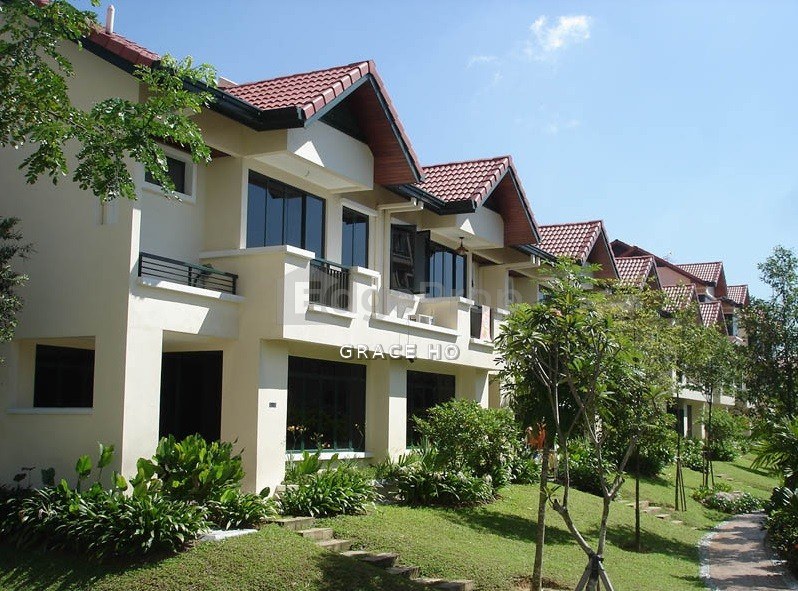 Desa ParkCity (Nadia Parkfront Condominium)