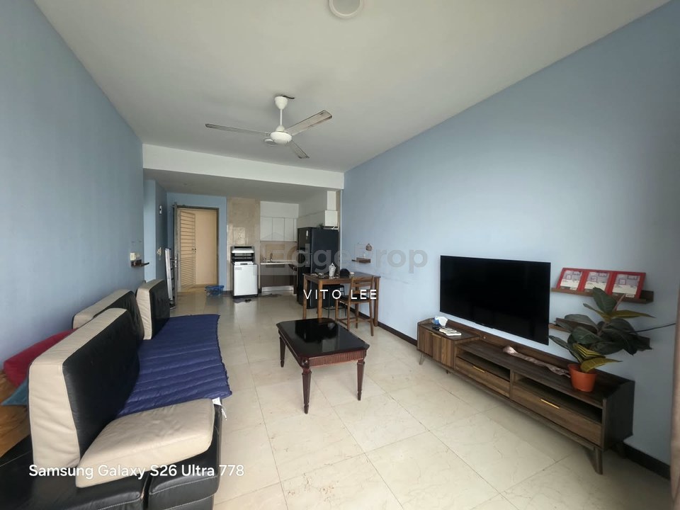 3-bedroom sea-view apartment in the heart of the city