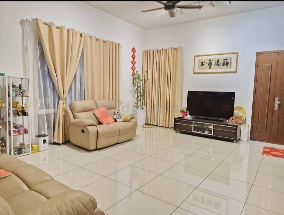 D'Laman Greenville