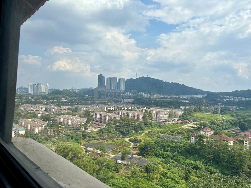 Elevated Living with Panoramic Views in Armanee Condominium in Petaling Jaya, Selangor, Damansara Damai
