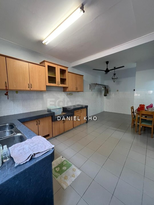 Bandar Bukit Tinggi Klang Double Storey House Renovated 
