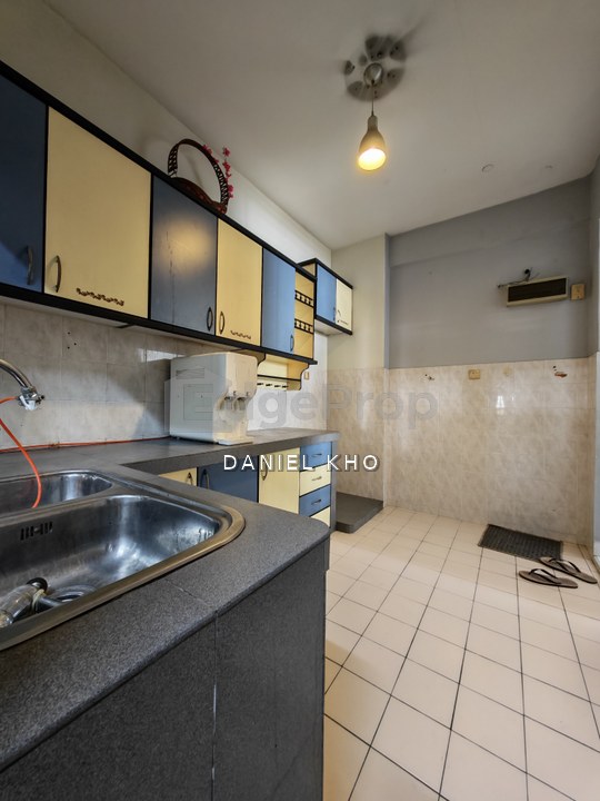 Suria Kipark Damansara Kepong Renovated High floor , Kuala Lumpur, Kepong