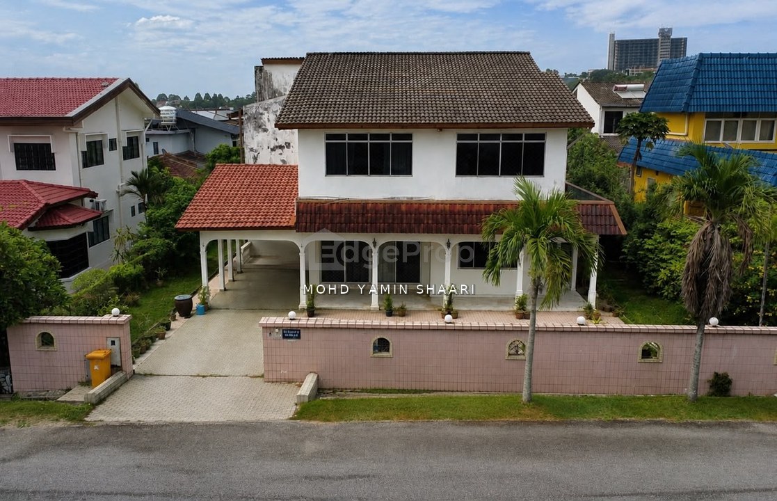 BUNGALOW SHAH ALAM, PRIME LOCATION, SPACIOUS 7000 SQ.FT ❗️ Double Storey Bungalow Seksyen 3 @ Shah Alam