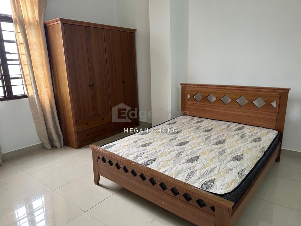 Spacious Putra Indah Condominium Seri Kembangan With Prime MRT Access , Selangor, Seri Kembangan