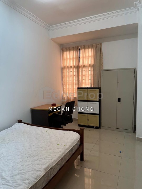 Spacious Putra Indah Condominium Seri Kembangan With Prime MRT Access , Selangor, Seri Kembangan