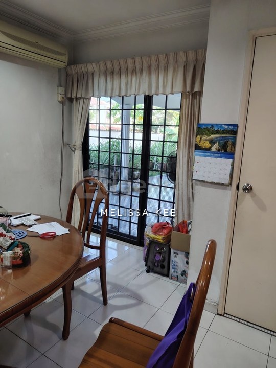 SS2 PJ Corner 2 storey detached house for Sale 