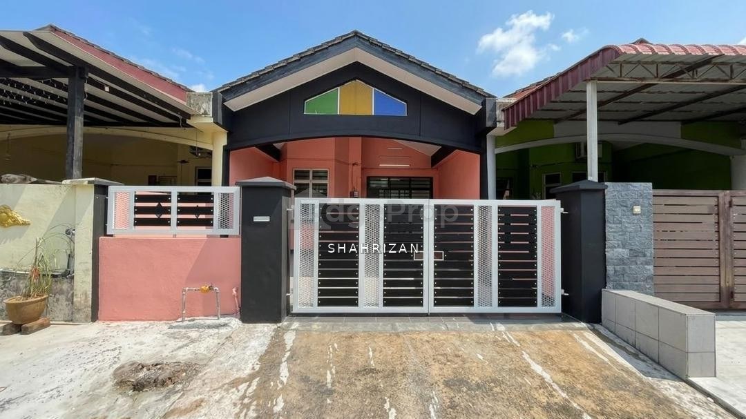 Single Storey, Taman Bestari Indah, Ulu Tiram, Johor