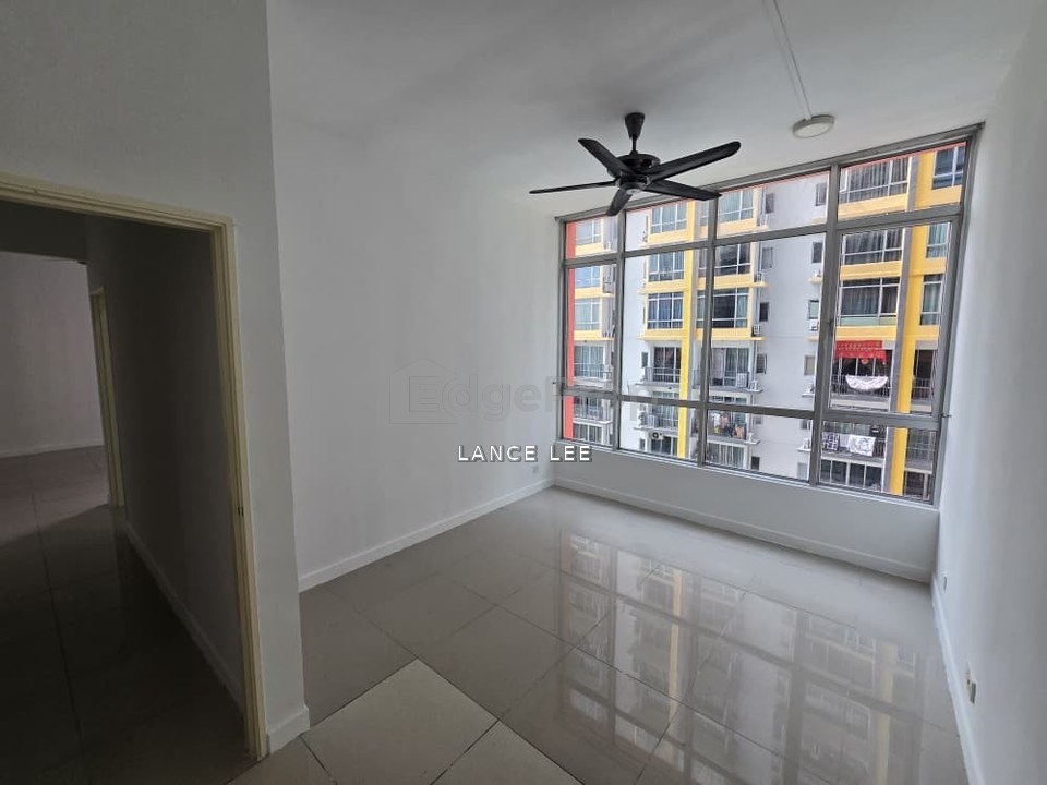For Rent Greenfield Regency 3Beds Partial Furnished Tampoi, Johor, Tampoi