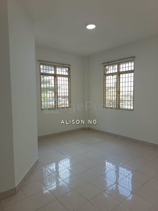 Sri Ixora Apartment, Seksyen 27