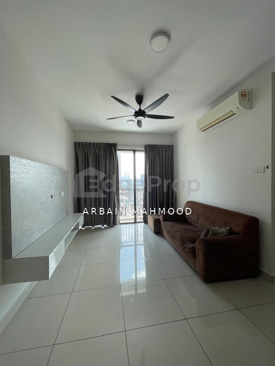 KL Traders Square Residences (KLTS)