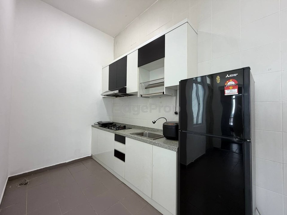 Senai Garden 1 Bedroom High Floor, Johor, Senai
