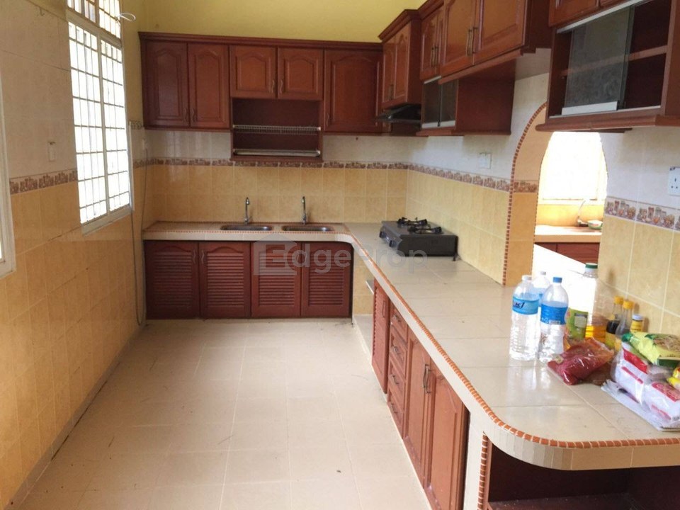 Bungalow near Sultan Ismail Aiport, Kelantan, Kota Bharu