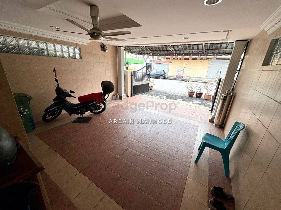 Double Storey Terrace, Taman Koperasi Polis Fasa 1, Gombak, Kuala Lumpur, Gombak