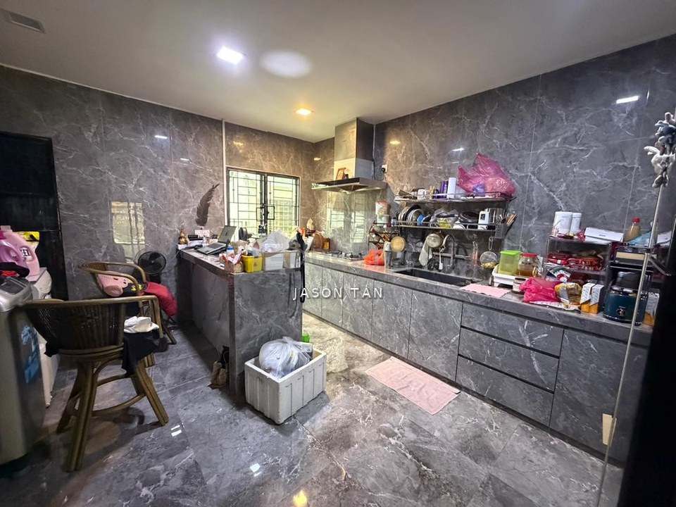 Taman Puchong Utama, Renovated House For Sale