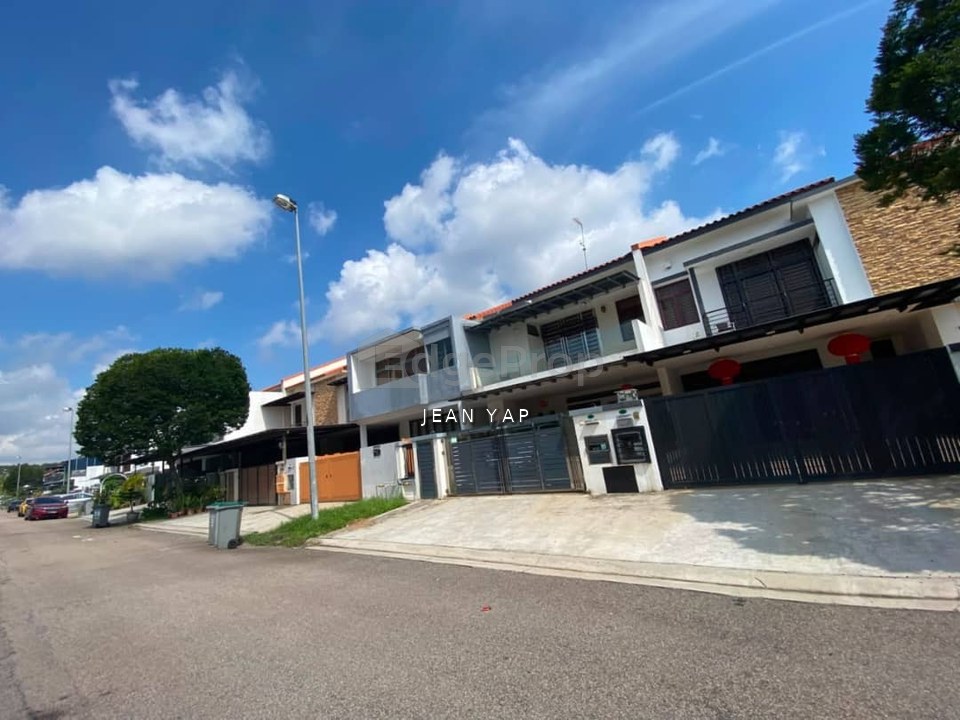 Rini Heights